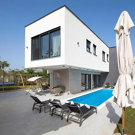 Villa Tiki Medulin